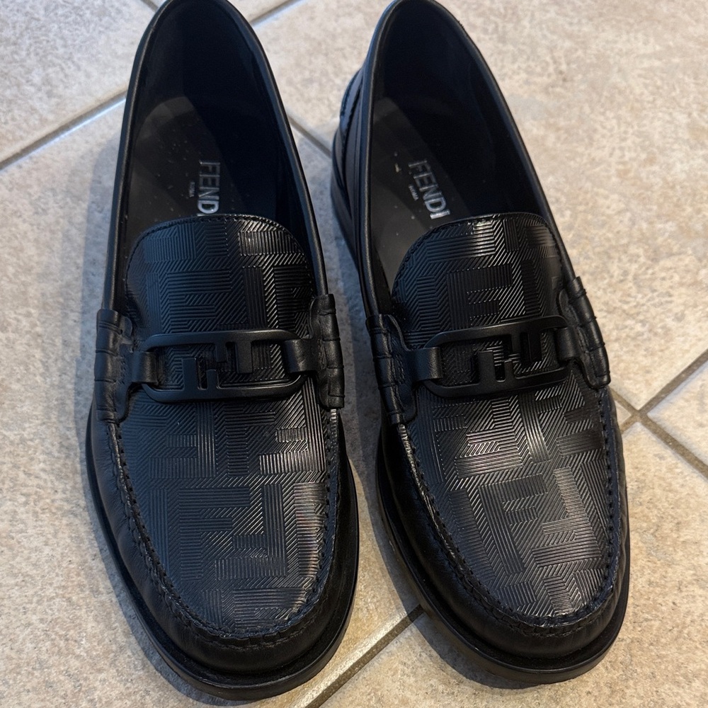 Fendi Embossed Black Men's Loafers